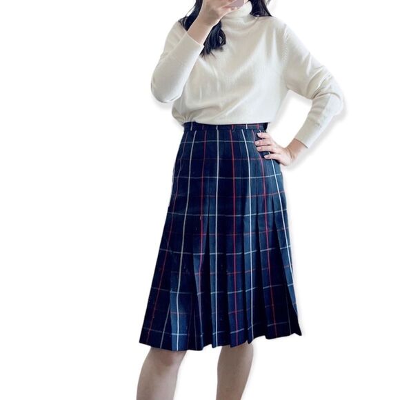 Burberry classic check print pleated wool skirt vintage size 4 - Picture 3 of 11